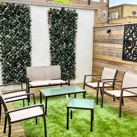 فيلا Surbiton Luxury Garden House 19 المظهر الخارجي الصورة